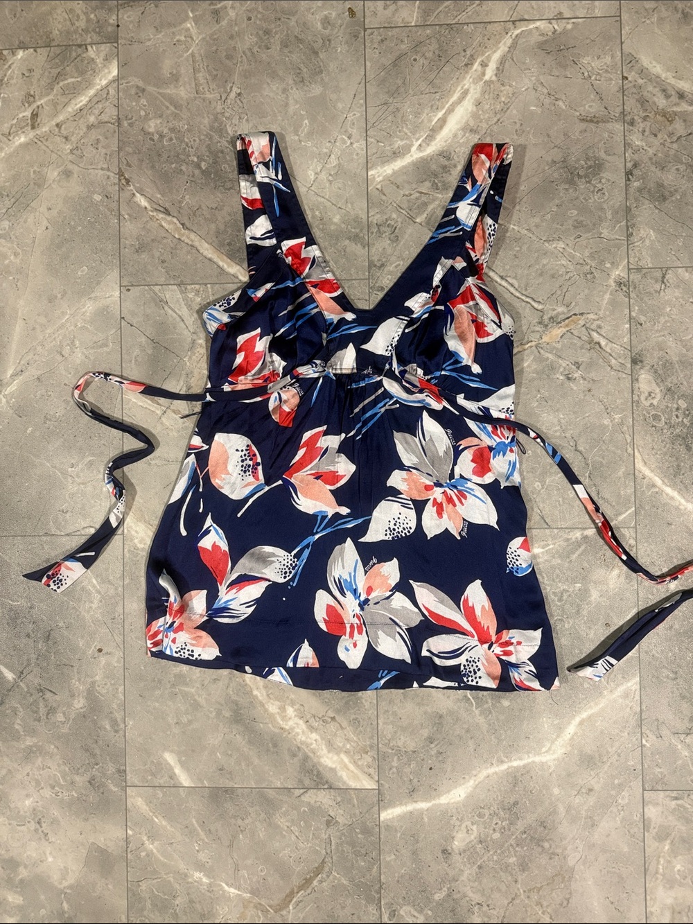 Guess Floral Tie-Waist Camisole - Navy Blue with Red & White Flowers